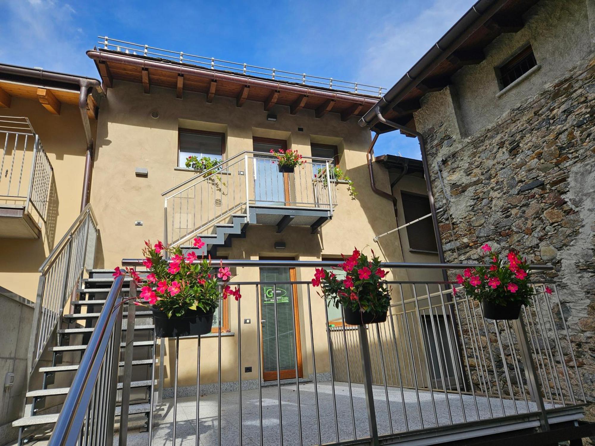 Apartment Ca Marinet 1931 - - Sondrio Tresivio
